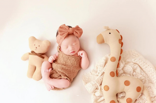 双峰宝宝几个月会站